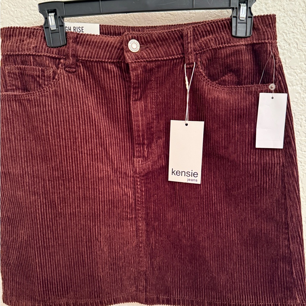 Y2K, Modern Vintage and Retro Kensie Women's Mini Corduroy Skirt - Deep Red - Picture 2 of 16